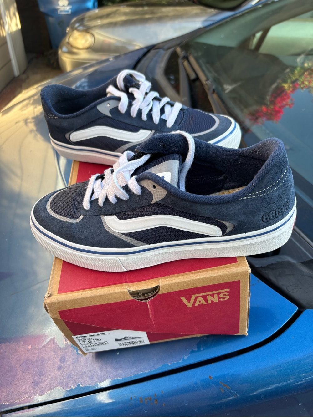Vans Navy and White Old Skool Low-Top Sneakers